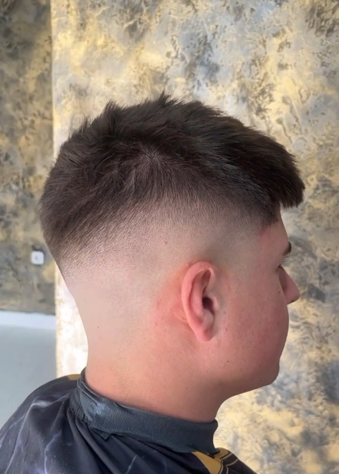 Corte y arreglo de barba en Omerta Barber Guadarrama